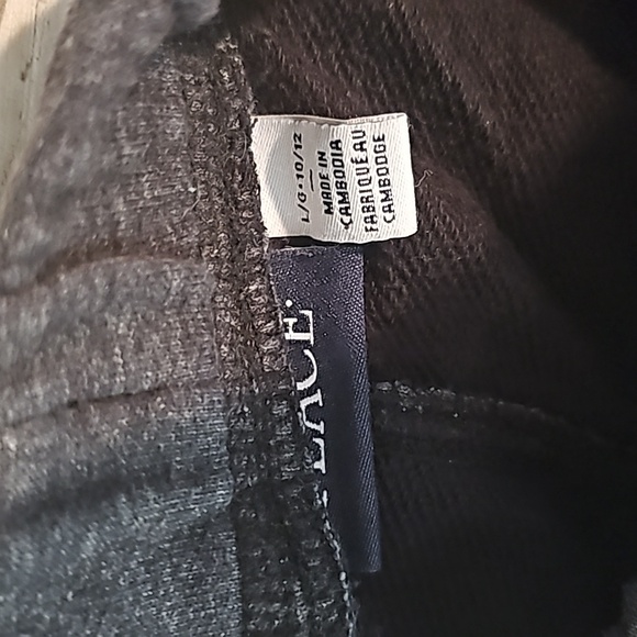 2 for 15 kids items-Place boys pants 10-11 - Picture 2 of 3